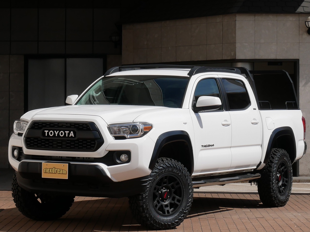 入庫速報📢 人気TRD PRO仕様のタコマが仲間入り🙌｜USトヨタ逆輸入車